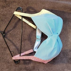 Women's twist front bikini top, sz14DD, never worn